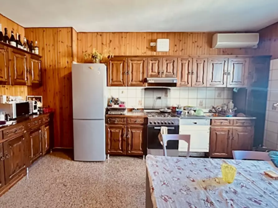 Immagine 3 di Casa bifamiliare in vendita  in Via Verdi a Castelfranco Veneto