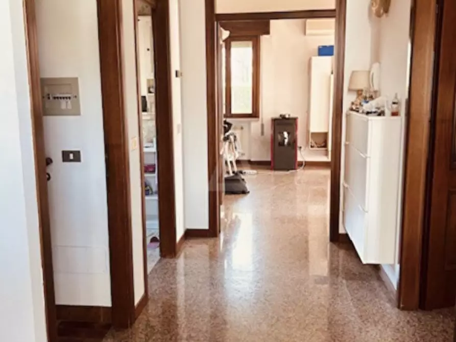 Immagine 4 di Casa bifamiliare in vendita  in Via Verdi a Castelfranco Veneto