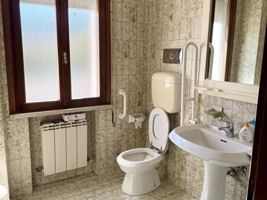 Immagine 6 di Casa bifamiliare in vendita  in Via Verdi a Castelfranco Veneto