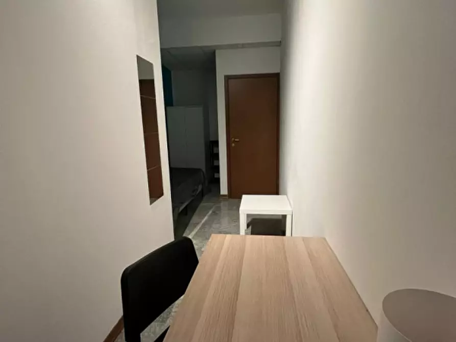 Immagine 4 di Camera in affitto  in Via San Giacomo a Bologna