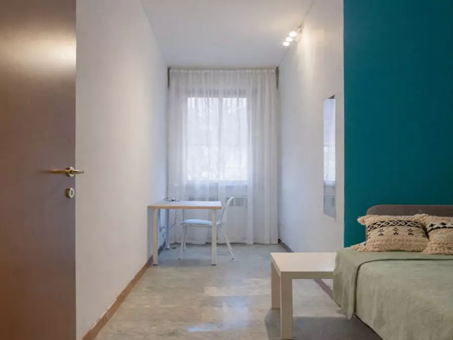 Immagine 2 di Camera in affitto  in Via San Giacomo a Bologna