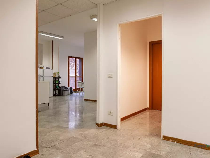 Immagine 4 di Camera in affitto  in Via San Giacomo a Bologna