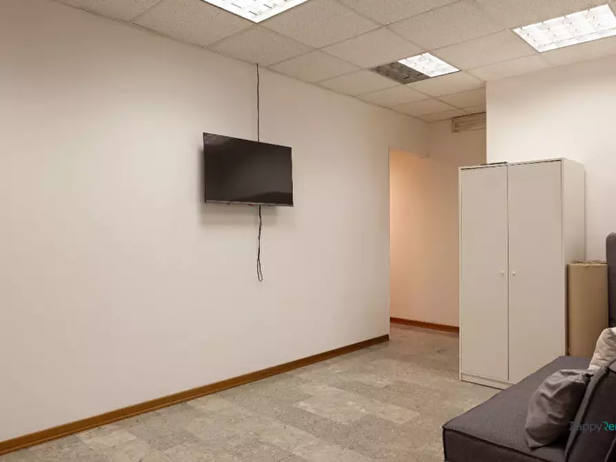 Immagine 14 di Camera in affitto  in Via San Giacomo a Bologna