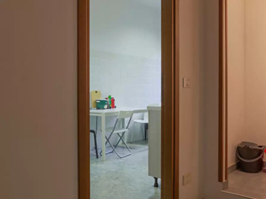 Immagine 16 di Camera in affitto  in Via San Giacomo a Bologna