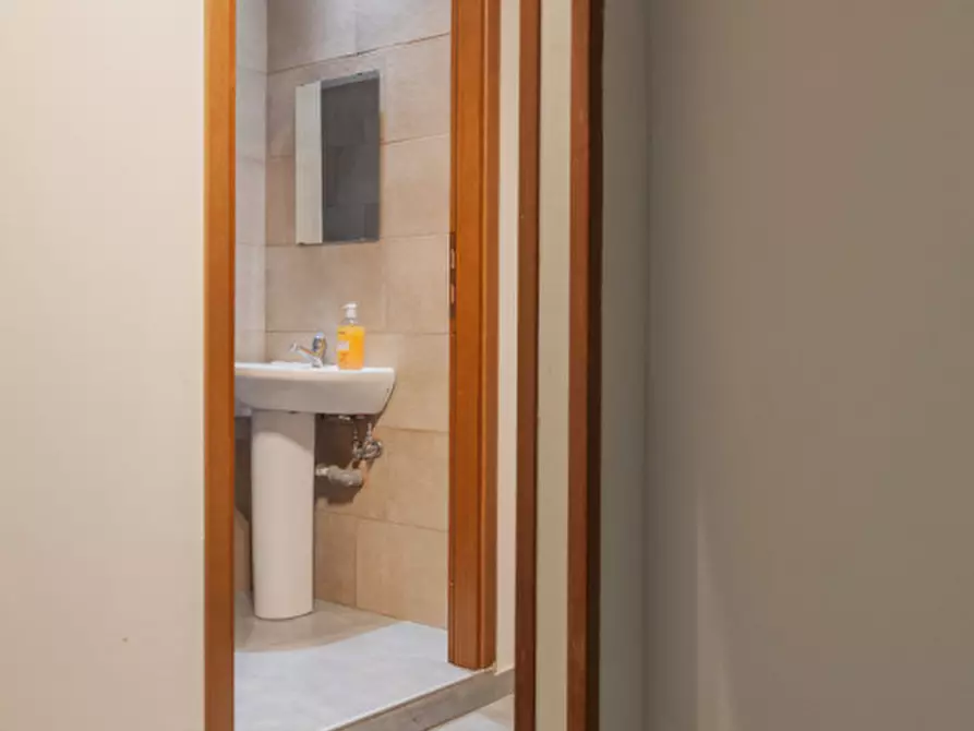 Immagine 20 di Camera in affitto  in Via San Giacomo a Bologna