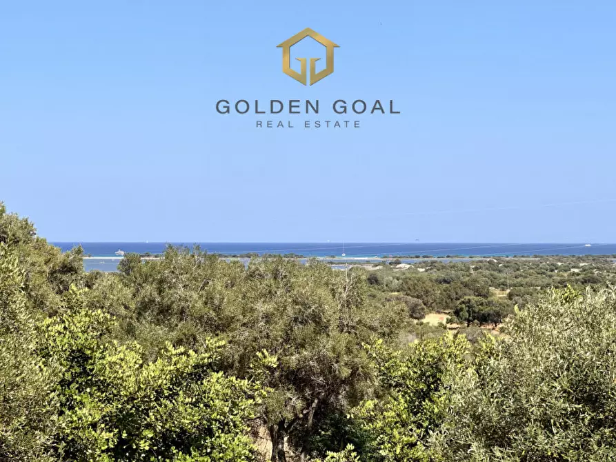 Immagine 25 di Appartamento in vendita  in Strada 1 Lu Nuragheddu a San Teodoro