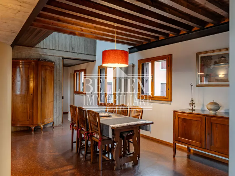 Immagine 4 di Attico in vendita  in Contra' Mure Pallamaio a Vicenza