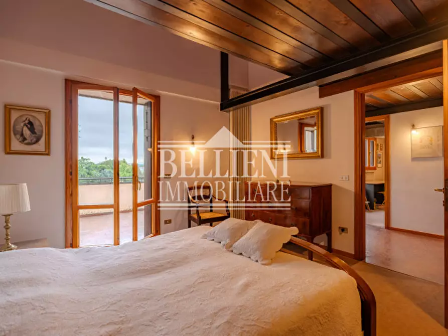 Immagine 5 di Attico in vendita  in Contra' Mure Pallamaio a Vicenza