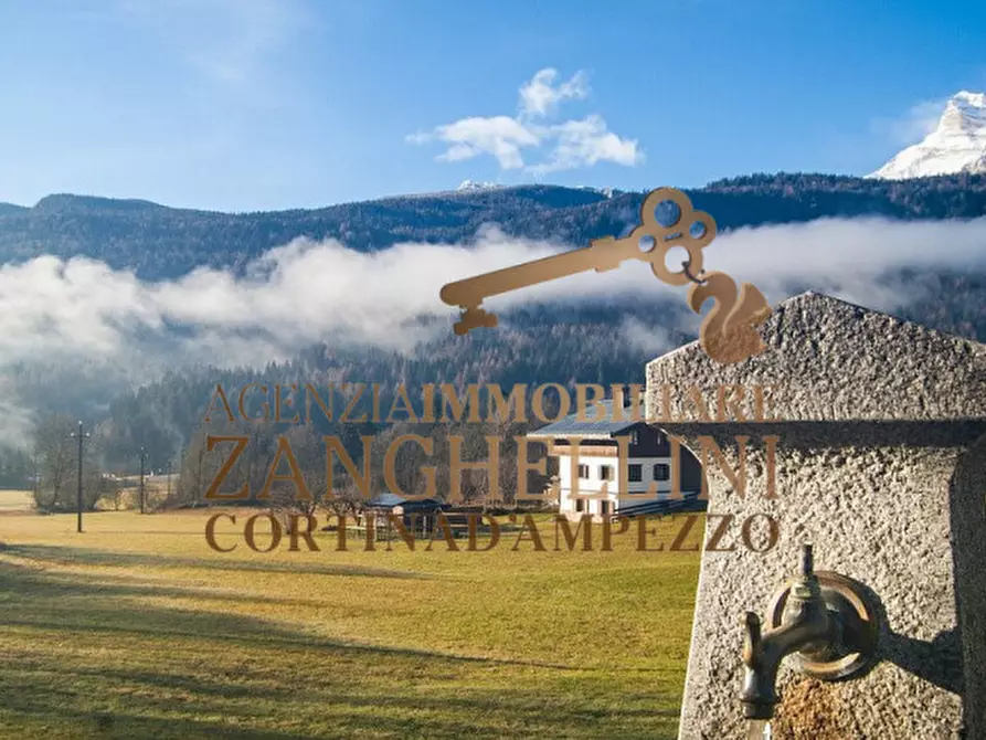 Immagine 1 di Rustico / casale in vendita  in Via Don Osvaldo Vareton a Borca Di Cadore