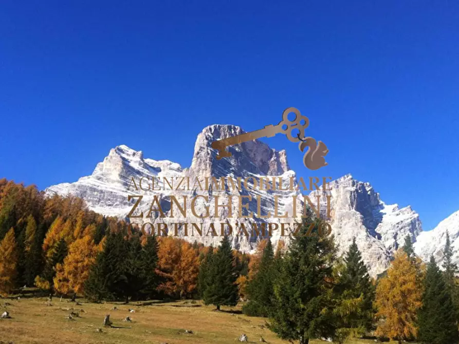 Immagine 2 di Rustico / casale in vendita  in Via Don Osvaldo Vareton a Borca Di Cadore