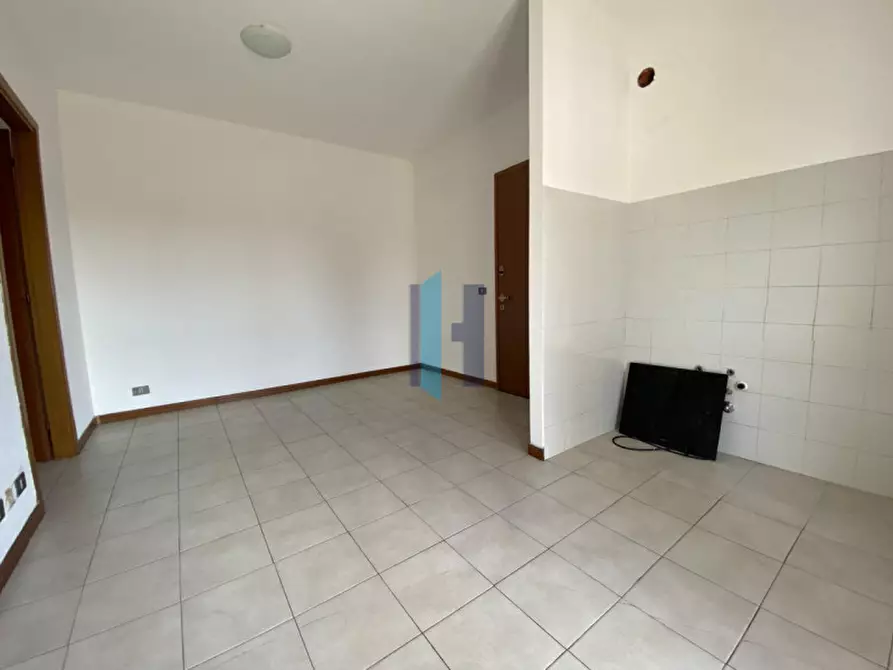 Immagine 3 di Appartamento in vendita  in Via Della Presolana 44 a Brescia