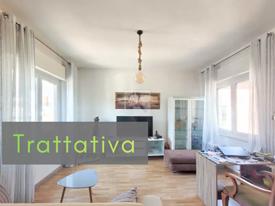 Immagine 2 di Appartamento in vendita  in Via Filanda a Riva Del Garda