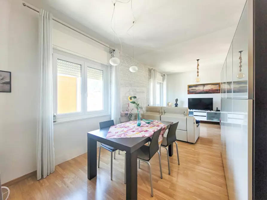 Immagine 3 di Appartamento in vendita  in Via Filanda a Riva Del Garda