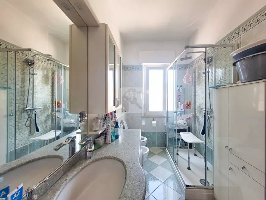 Immagine 13 di Appartamento in vendita  in Via Filanda a Riva Del Garda