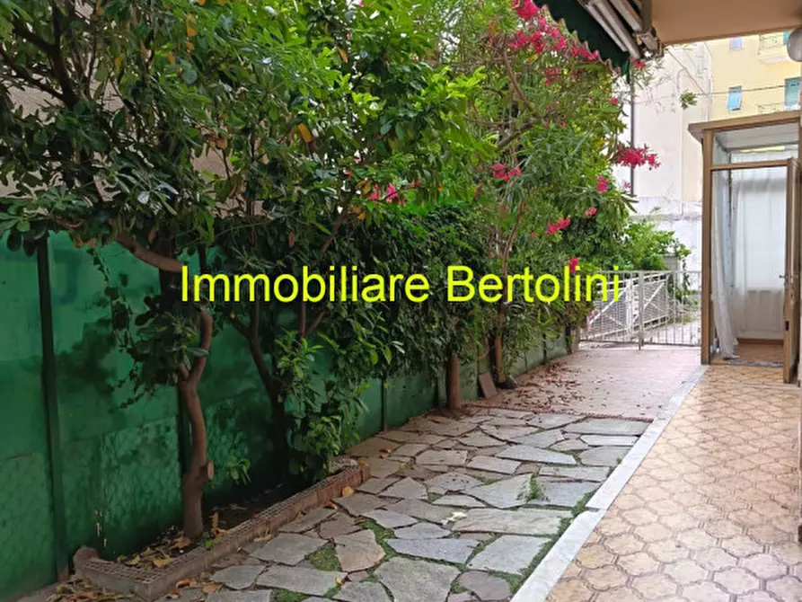 Immagine 2 di Appartamento in vendita  in VIA P. SEMERIA, 57 a San Remo