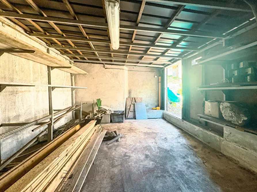 Immagine 8 di Casa indipendente in vendita  in via colombo 8 a Maggiora