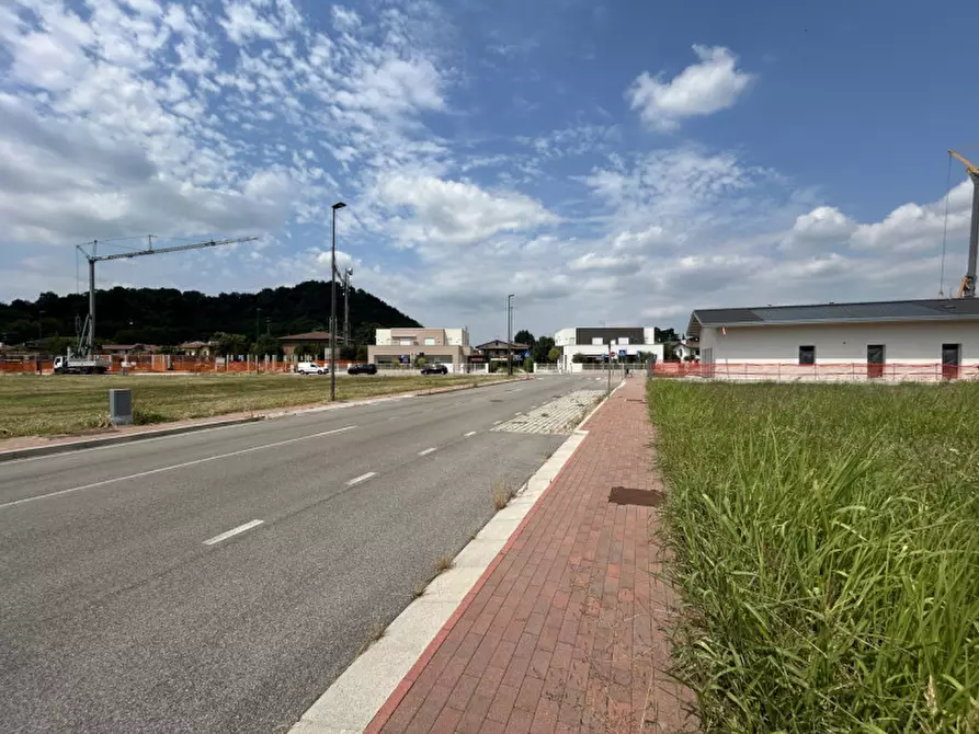 Immagine 4 di Terreno in vendita  in Via Sant'Antonio a Teolo