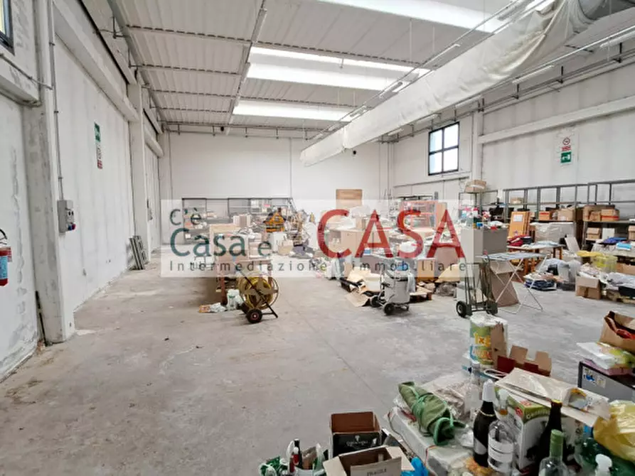 Immagine 9 di Capannone industriale in affitto  in via pelosa a Selvazzano Dentro