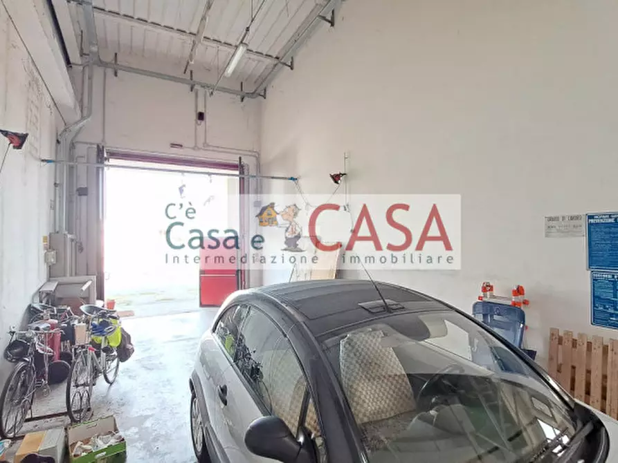 Immagine 14 di Capannone industriale in affitto  in via pelosa a Selvazzano Dentro