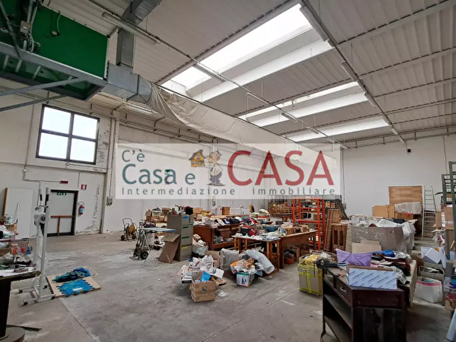 Immagine 15 di Capannone industriale in affitto  in via pelosa a Selvazzano Dentro