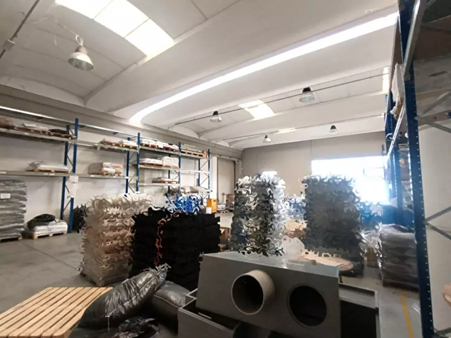 Immagine 7 di Capannone industriale in affitto  in via giacomo leopardi a Montevarchi