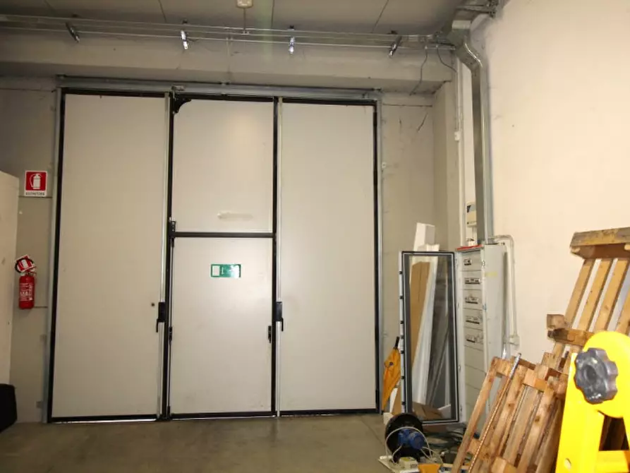 Immagine 18 di Capannone industriale in affitto  in via giacomo leopardi a Montevarchi