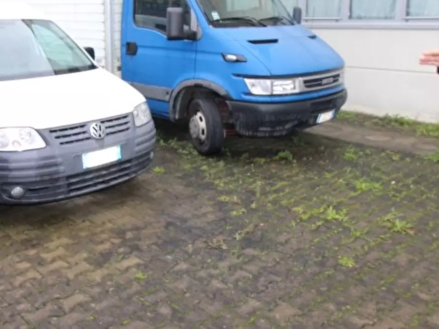 Immagine 26 di Capannone industriale in affitto  in via giacomo leopardi a Montevarchi