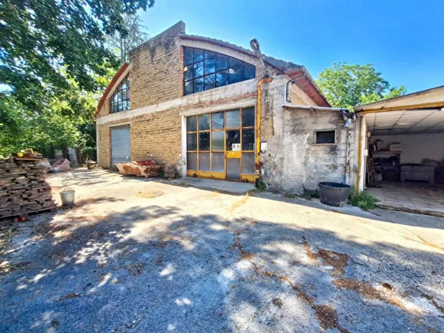 Immagine 1 di Capannone industriale in vendita  in V. Aldo Moro, 06023 Cerqueto PG, Italia a Gualdo Tadino