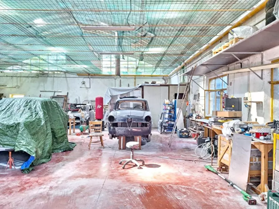 Immagine 2 di Capannone industriale in vendita  in V. Aldo Moro, 06023 Cerqueto PG, Italia a Gualdo Tadino
