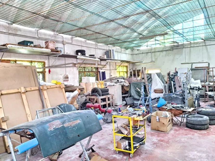 Immagine 3 di Capannone industriale in vendita  in V. Aldo Moro, 06023 Cerqueto PG, Italia a Gualdo Tadino