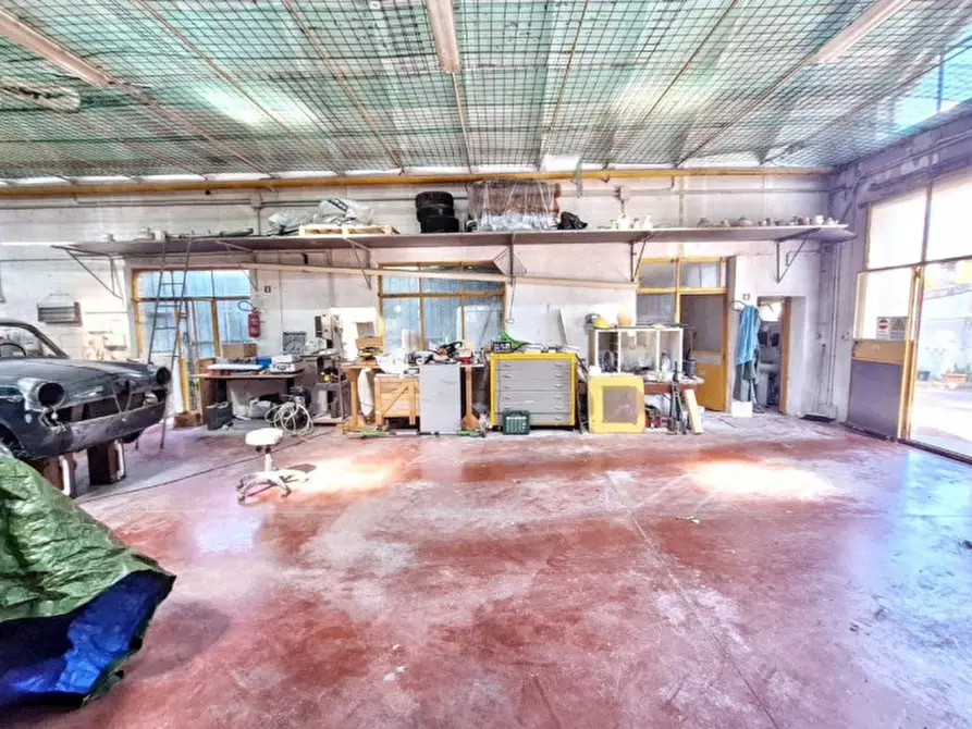 Immagine 4 di Capannone industriale in vendita  in V. Aldo Moro, 06023 Cerqueto PG, Italia a Gualdo Tadino