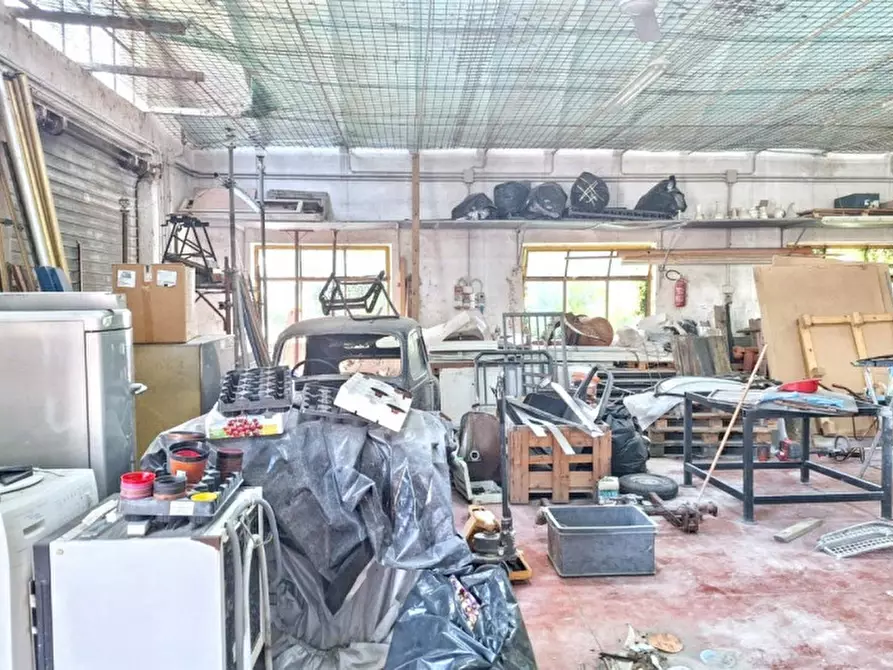 Immagine 7 di Capannone industriale in vendita  in V. Aldo Moro, 06023 Cerqueto PG, Italia a Gualdo Tadino