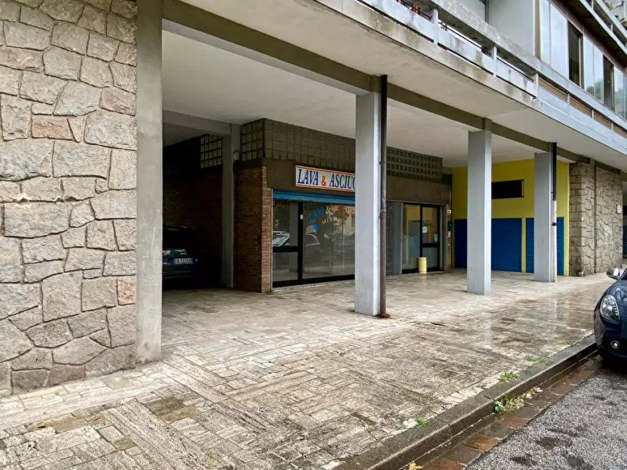 Immagine 8 di Negozio in vendita  in Via Sebastiano Caboto a Vicenza