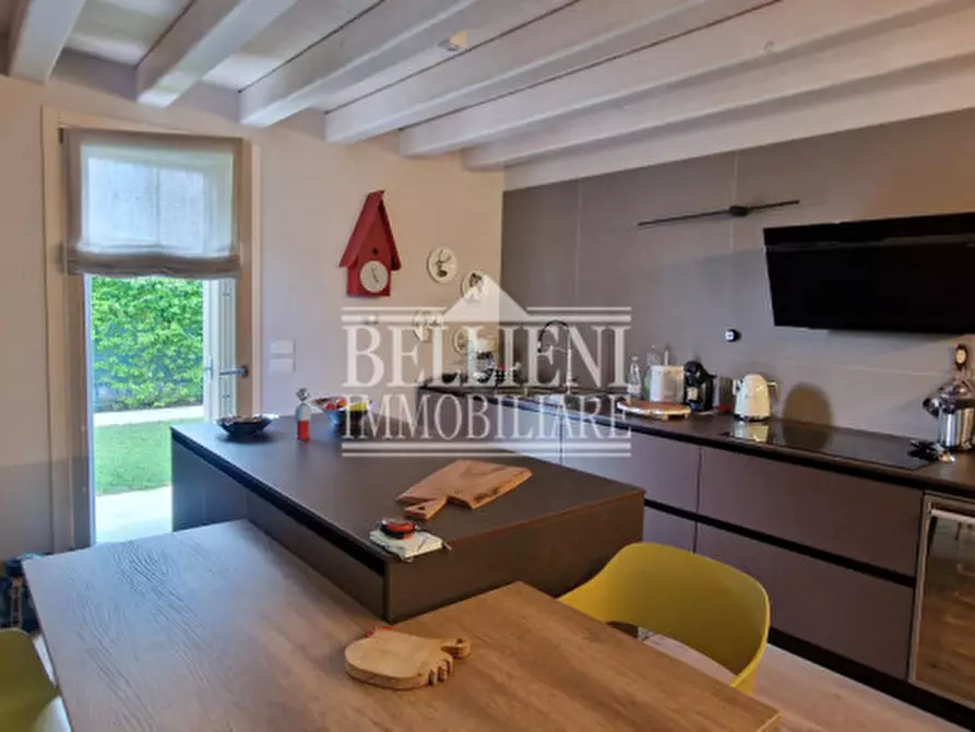 Immagine 9 di Rustico / casale in vendita  in Strada di Bertesina a Vicenza