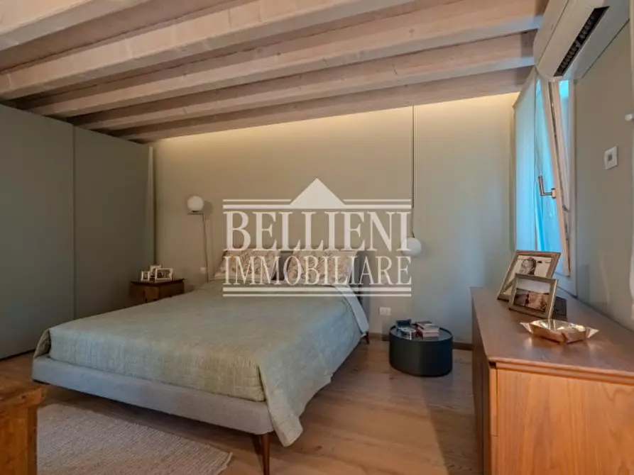 Immagine 15 di Rustico / casale in vendita  in Strada di Bertesina a Vicenza