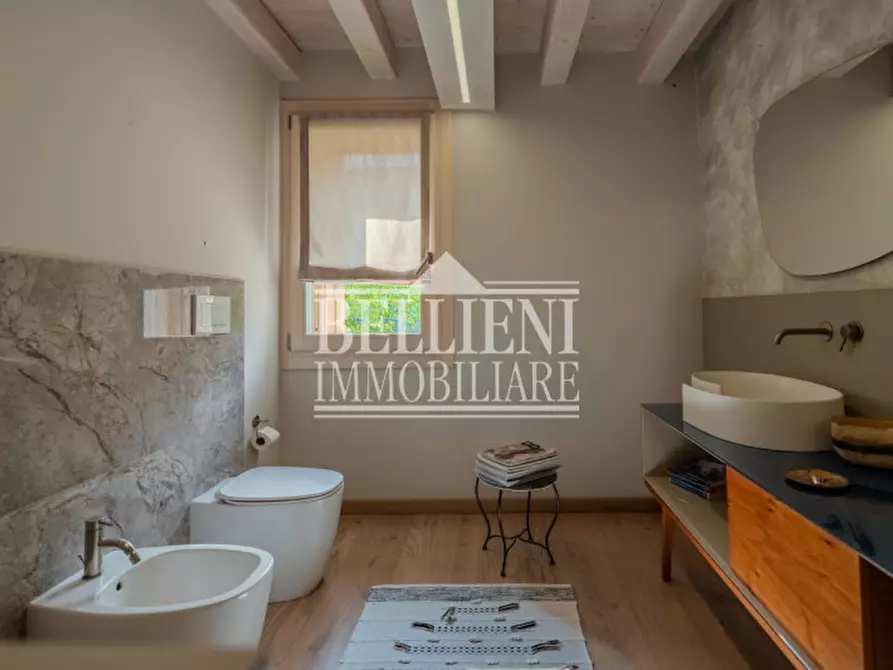 Immagine 16 di Villa in vendita  in Strada di Bertesina a Vicenza