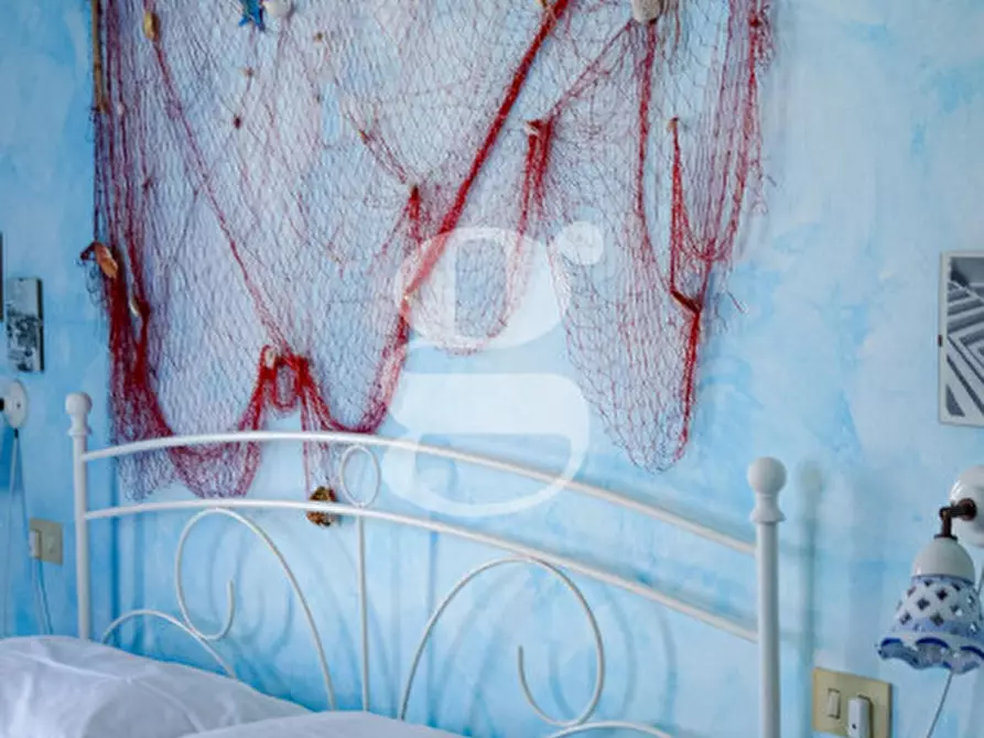 Immagine 15 di Attività commerciale in vendita  in Via Drautt, snc a Lipari