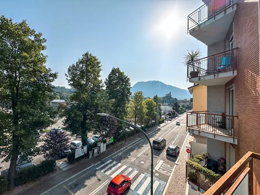 Immagine 12 di Appartamento in vendita  in via vittorio veneto 80 a Borgosesia