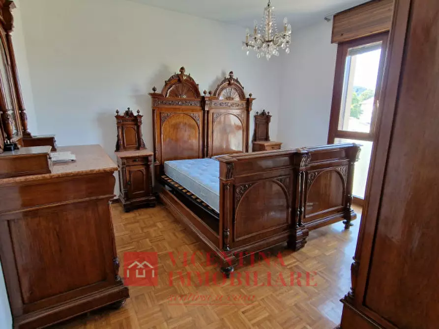 Immagine 13 di Appartamento in vendita  in via Rossini a Altavilla Vicentina