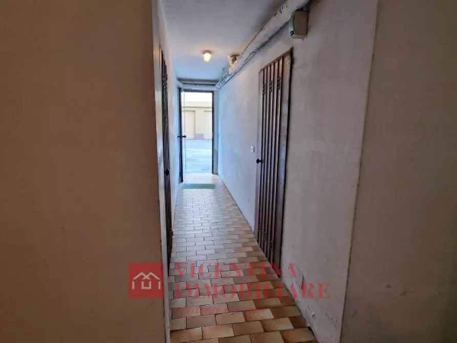 Immagine 19 di Appartamento in vendita  in via Rossini a Altavilla Vicentina