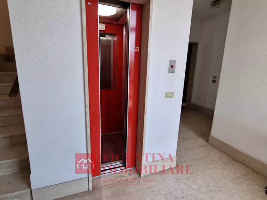 Immagine 21 di Appartamento in vendita  in via Rossini a Altavilla Vicentina