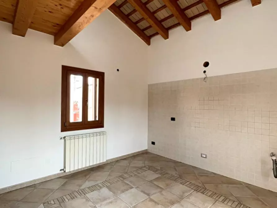 Immagine 5 di Appartamento in vendita  in Calle Vianelli a Chioggia