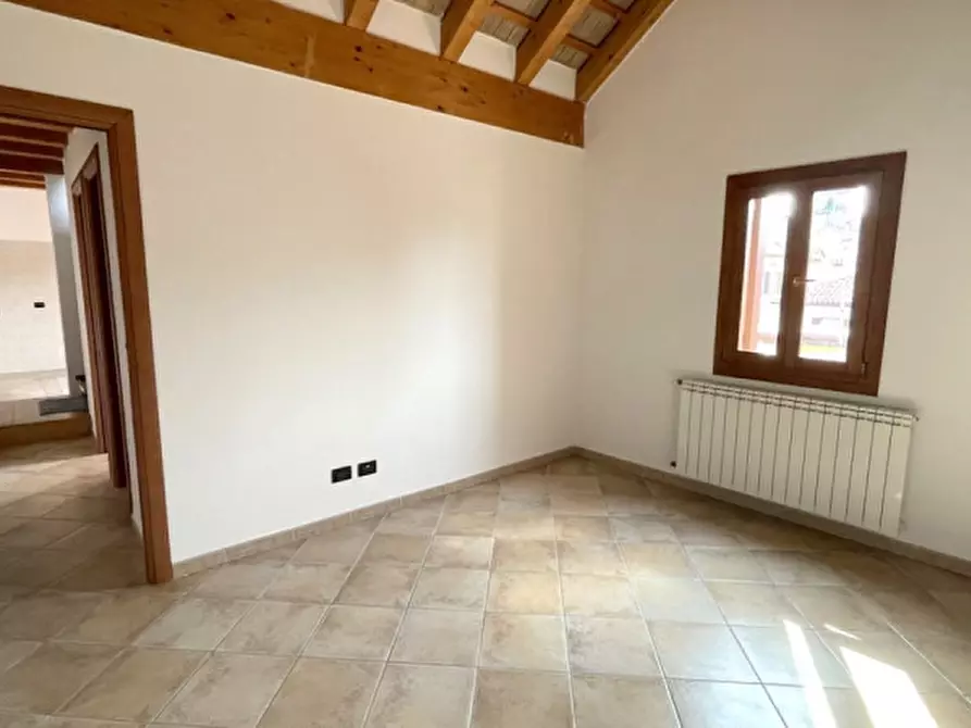 Immagine 9 di Appartamento in vendita  in Calle Vianelli a Chioggia