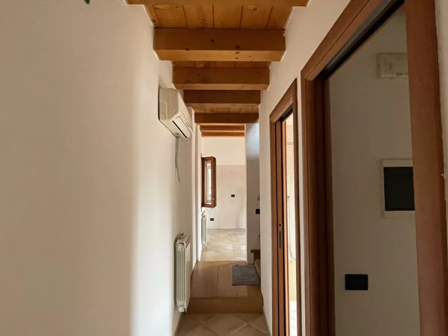 Immagine 11 di Appartamento in vendita  in Calle Vianelli a Chioggia