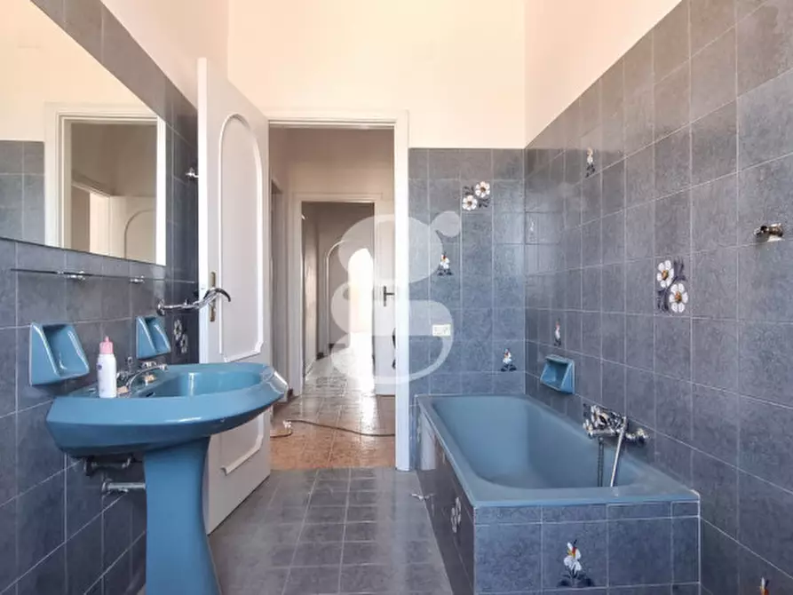 Immagine 9 di Appartamento in vendita  in Via Libertà,N°24 a Milazzo