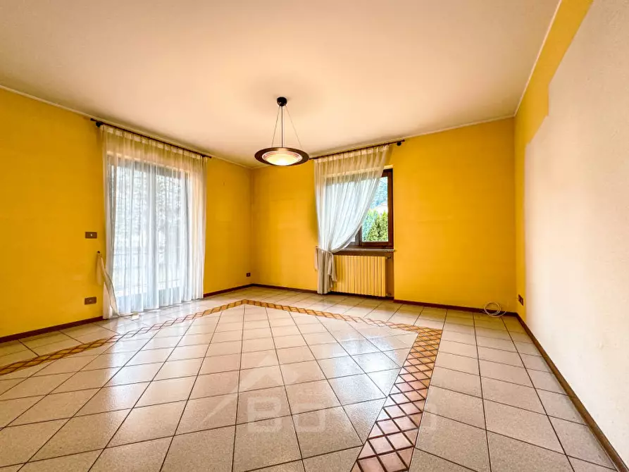 Immagine 8 di Villetta a schiera in vendita  in via primo maggio 2a a Quarona