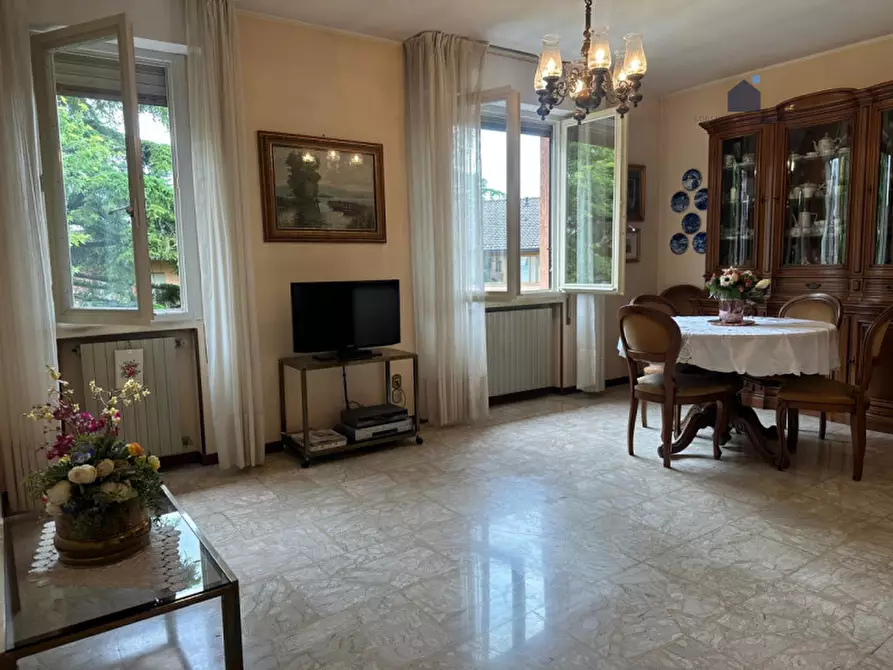 Immagine 10 di Appartamento in vendita  in Via Camillo Benso Conte Di Cavour a Botticino