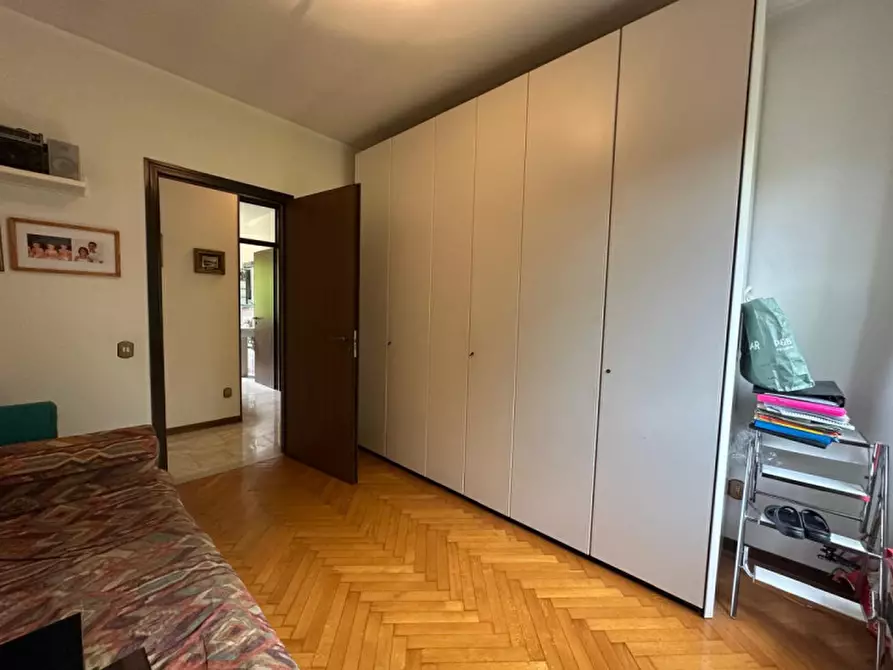 Immagine 30 di Appartamento in vendita  in Via Camillo Benso Conte Di Cavour a Botticino