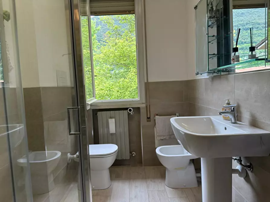 Immagine 48 di Appartamento in vendita  in Via Camillo Benso Conte Di Cavour a Botticino