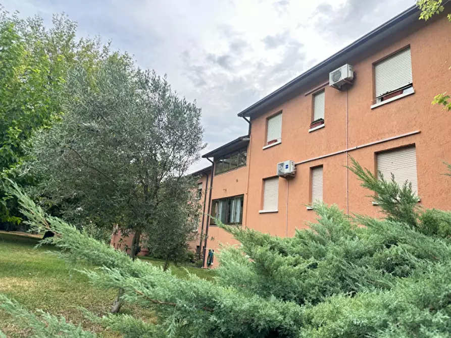 Immagine 54 di Appartamento in vendita  in Via Camillo Benso Conte Di Cavour a Botticino